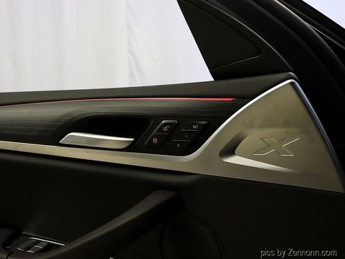 New 2025 BMW X4 xDrive30i w/ Premium Package image 25