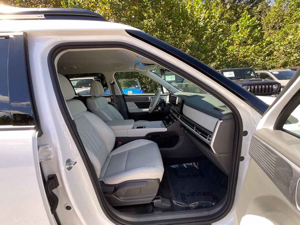 Used 2026 Hyundai Santa Fe SEL AWD/4WD image 22