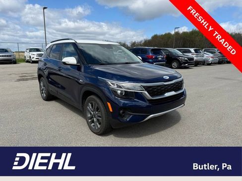 Used 2021 Kia Seltos S image 1