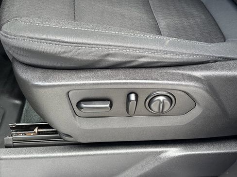 Used 2020 Chevrolet Silverado 2500 LT w/ Convenience Package image 20