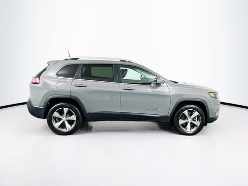 Used 2021 Jeep Cherokee Limited image 10