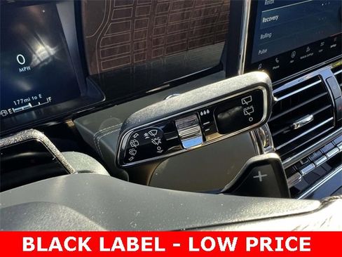Used 2022 Lincoln Navigator L Black Label image 32
