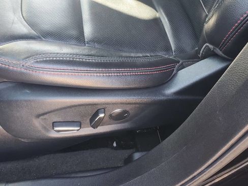 Used 2017 Ford Explorer Sport image 10