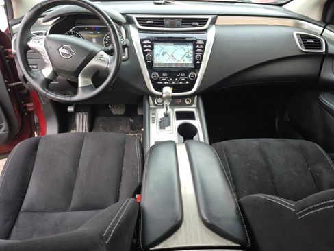 Used 2018 Nissan Murano S image 6