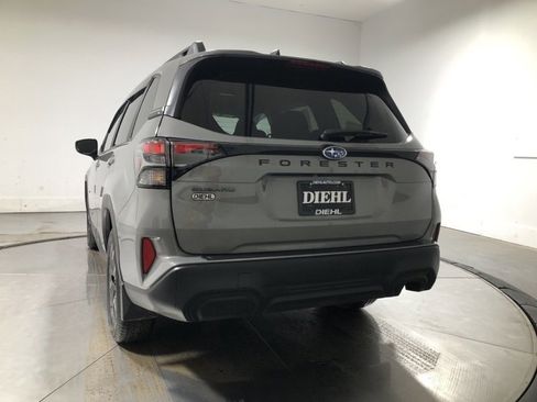 Used 2026 Subaru Forester Premium image 5