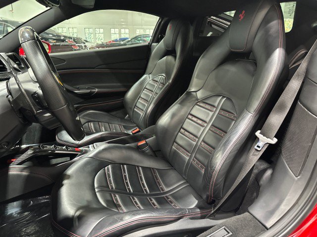 Used 2016 Ferrari 488 GTB RWD image 48