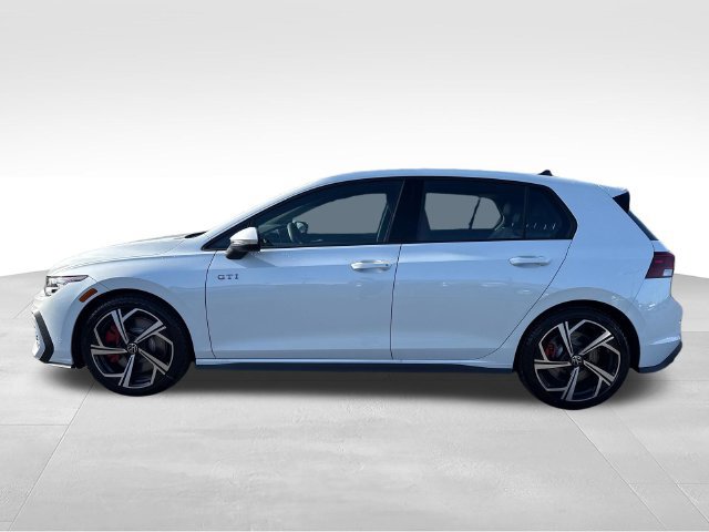 New 2026 Volkswagen GTI SE FWD image 4