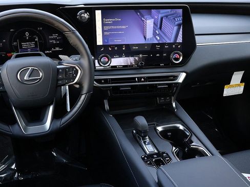 New 2026 Lexus RX 450h AWD image 17