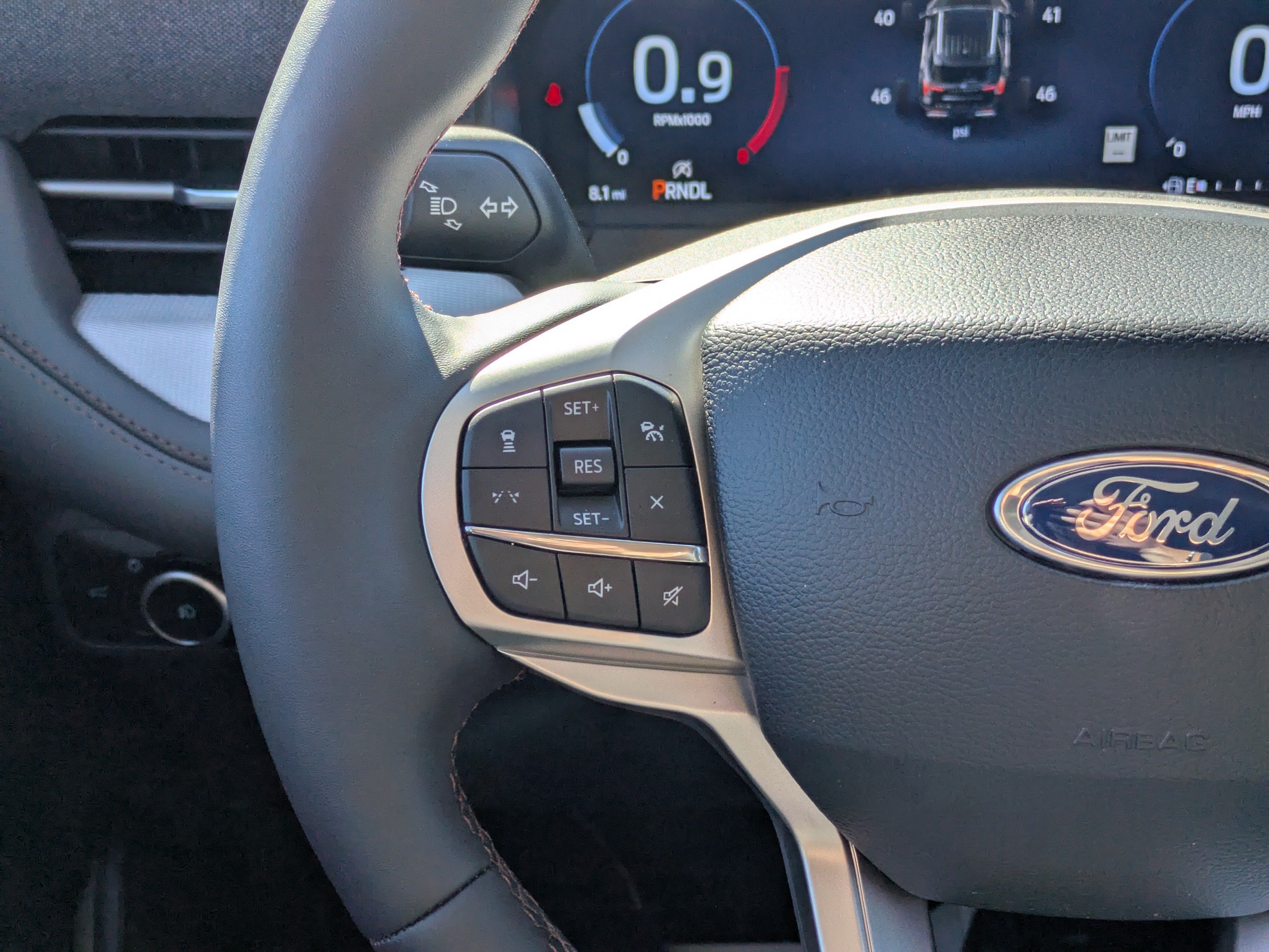 New 2026 Ford Explorer Active w/ Active Comfort Package RWD image 18