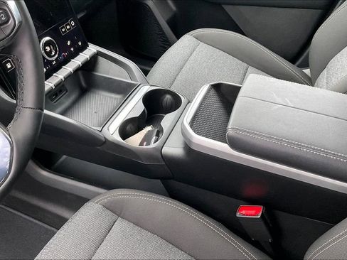 New 2026 GMC Terrain Elevation image 23