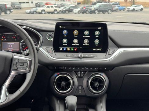 Used 2024 Chevrolet Blazer LT w/ Convenience Package image 13