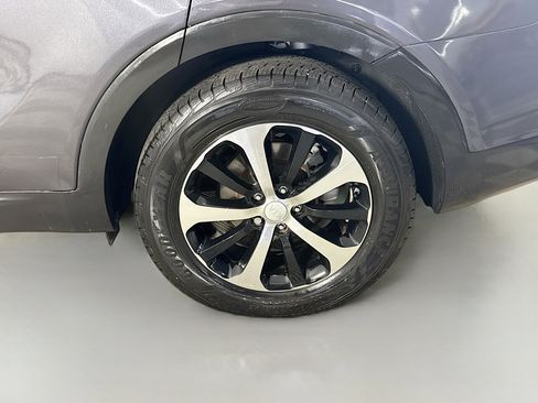Used 2018 Kia Sorento EX FWD image 37