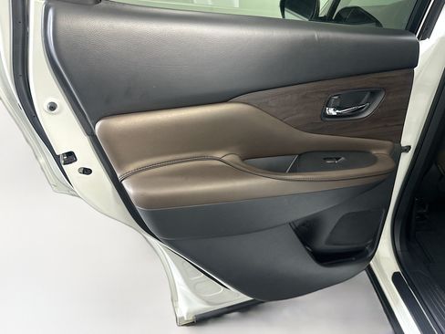 Used 2020 Nissan Murano Platinum FWD image 28