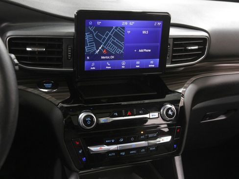 Certified 2022 Ford Explorer Limited w/ Equipment Group 301A image 10