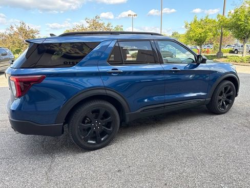 Certified 2023 Ford Explorer ST-Line w/ Class IV Trailer Tow Package AWD/4WD image 11