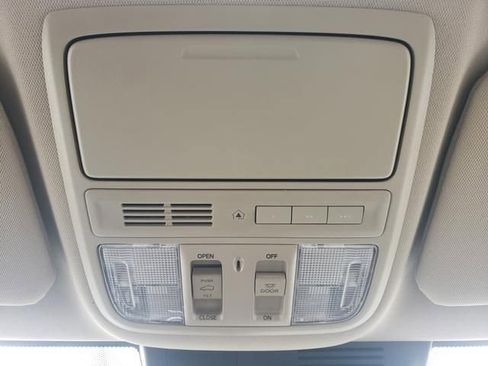 Used 2022 Honda CR-V EX-L image 19