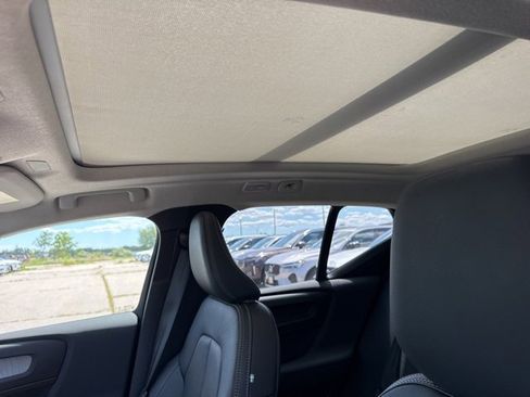 New 2026 Volvo XC40 B5 Ultra w/ Protection Package Premier image 11