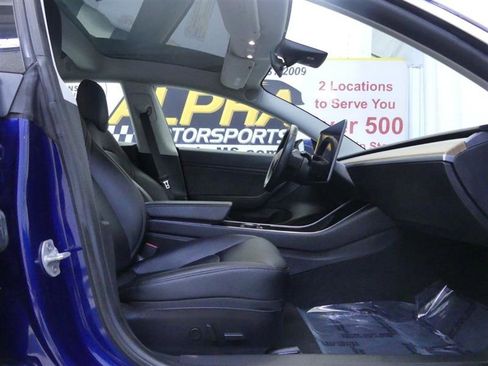 Used 2018 Tesla Model 3 Long Range image 7