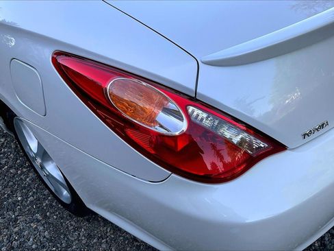 Used 2005 Toyota Solara SLE FWD image 22