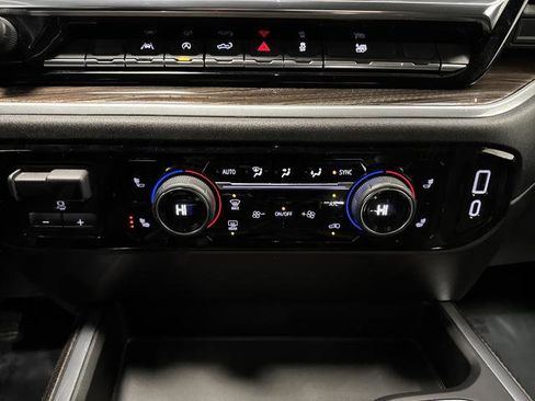 Used 2025 Chevrolet Silverado 1500 RST w/ Protection Package image 18