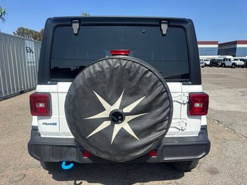 Used 2023 Jeep Wrangler Unlimited Rubicon 4xe w/ Cold Weather Group AWD/4WD image 6