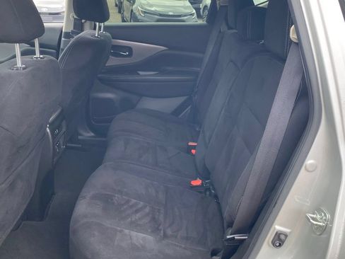 Used 2021 Nissan Murano SV FWD image 8