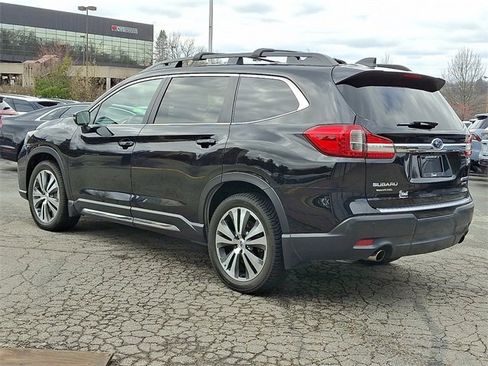Used 2019 Subaru Ascent Limited w/ Popular Package #3 image 4