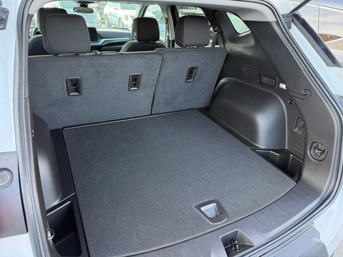 Used 2023 Chevrolet Blazer LT image 18