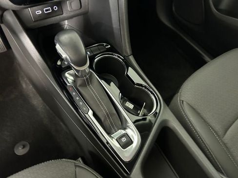 Used 2023 Buick Encore GX Select w/ Safety Package II AWD/4WD image 19
