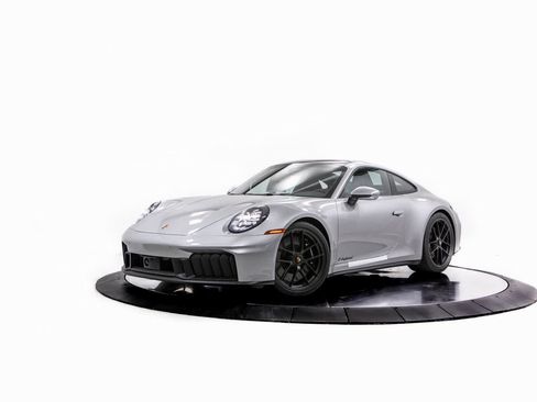 New 2026 Porsche 911 Carrera 4 GTS image 1