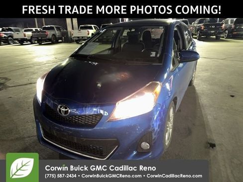 Used 2013 Toyota Yaris LE image 1