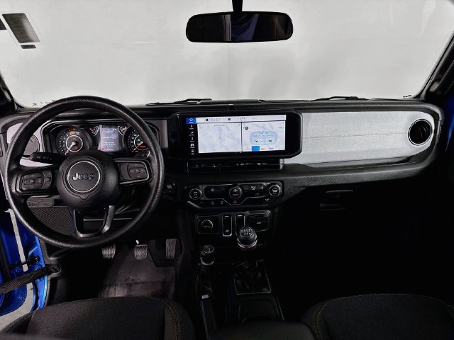 Used 2025 Jeep Wrangler Sport AWD/4WD image 26