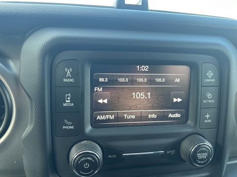 Used 2020 Jeep Gladiator Sport w/ Quick Order Package 24S image 25