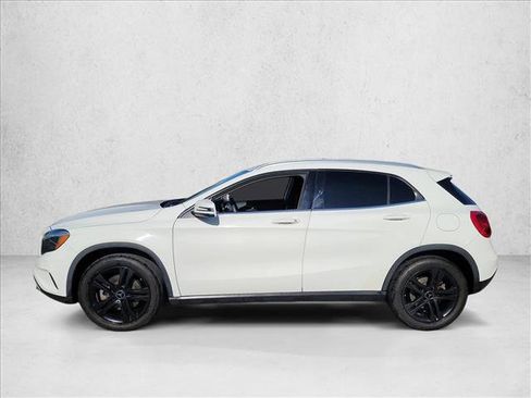 Used 2017 Mercedes-Benz GLA 250 image 8