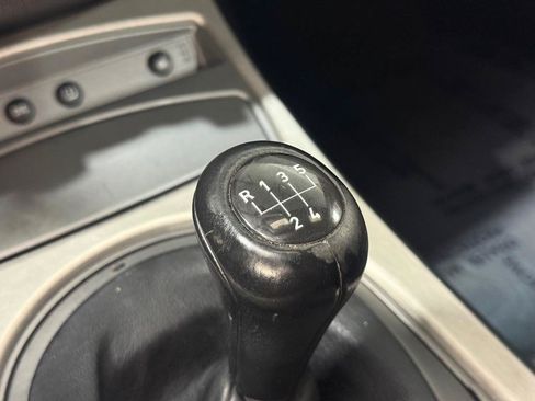 Used 2003 BMW Z4 2.5i RWD image 31