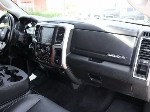 Used 2017 RAM 2500 Laramie w/ Convenience Group AWD/4WD image 37