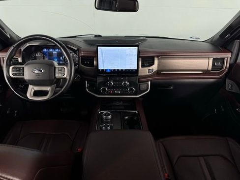 Used 2022 Ford Expedition Max Limited image 22