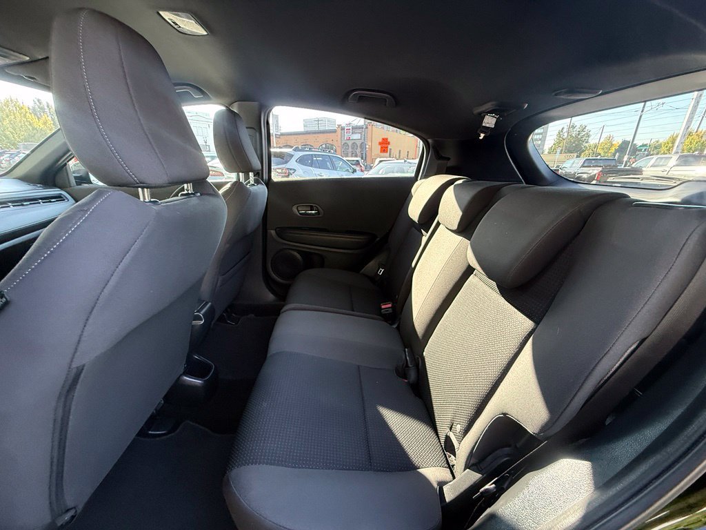 Used 2021 Honda HR-V Sport image 16