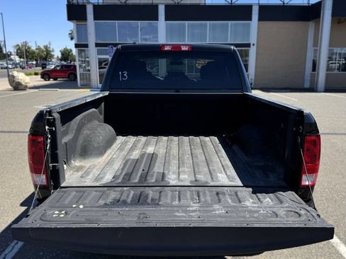 Used 2018 RAM 1500 Express w/ Black Ram 1500 Express Group RWD image 10