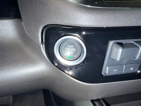 Certified 2025 Chevrolet Silverado 1500 ZR2 w/ Technology Package image 18