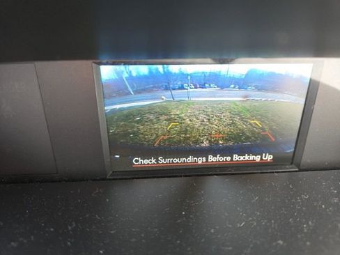 Used 2014 Subaru Forester 2.5i Premium image 5