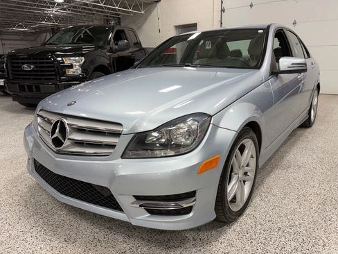Used 2013 Mercedes-Benz C 300 4MATIC Sedan image 4
