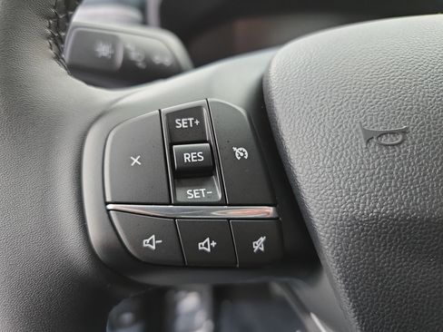 Used 2025 Ford Maverick XLT w/ XLT Luxury Package image 16