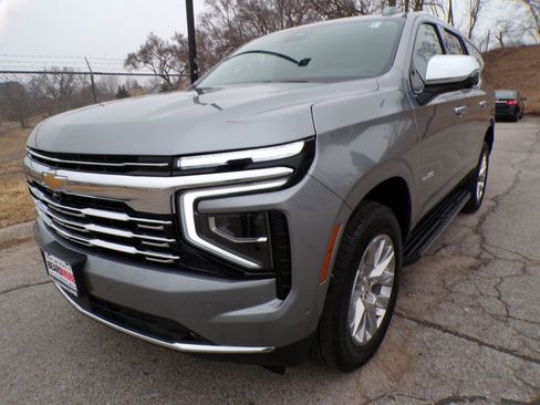 Used 2025 Chevrolet Tahoe Premier image 1