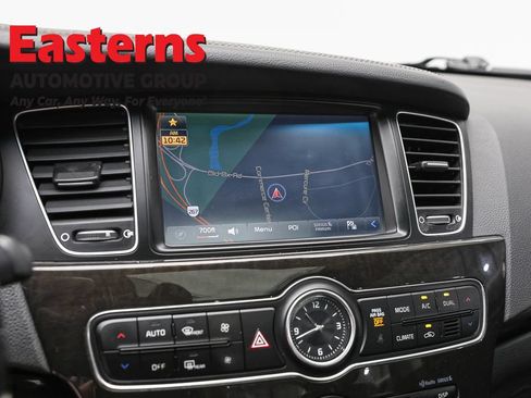 Used 2014 Kia Cadenza Premium w/ Luxury Package FWD image 19