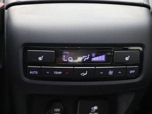 Used 2022 Hyundai Palisade SEL w/ Premium Package image 12