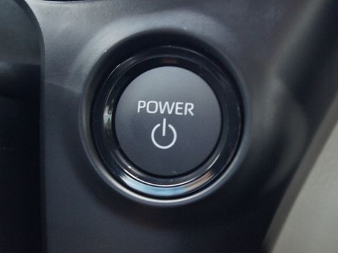 Used 2026 Toyota Sienna Platinum AWD/4WD image 18