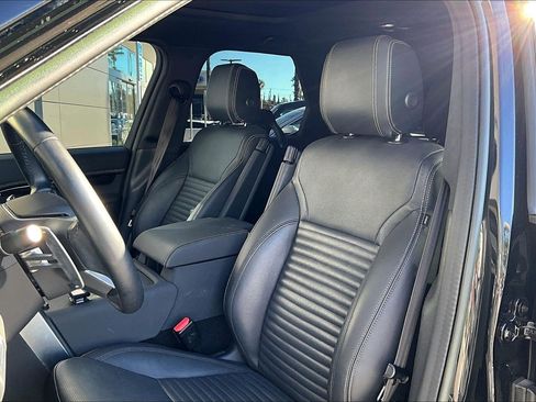 Used 2023 Land Rover Discovery S R-Dynamic image 24