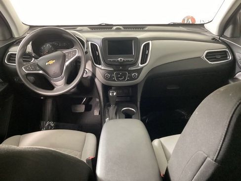 Used 2020 Chevrolet Equinox LS w/ LS Convenience Package image 11