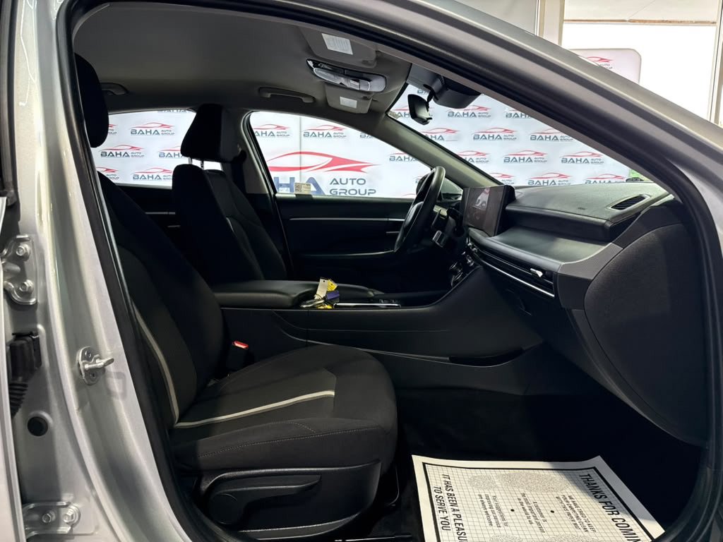 Used 2025 Hyundai Sonata SEL FWD image 44